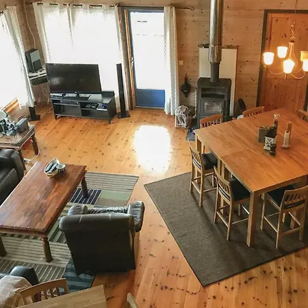 Four Bedroom Holiday In Kvinlog * Knaben